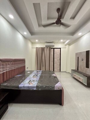 2 BHK Builder Floor For Rent in Saket