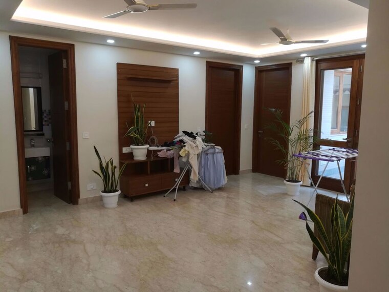 Gym, greater kailash i 4 Bedroom 4500 Sq.Ft. Builder Floor In Greater Kailash I Delhi 10002132