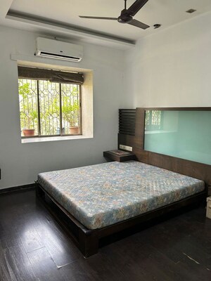 Bedroom in 2 BHK Apartment at Mahim Landmark, Mahim – for Rent
