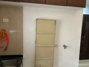 Furnished Amenities in 2 BHK Apartment at Mahim Landmark, Mahim – for Rent