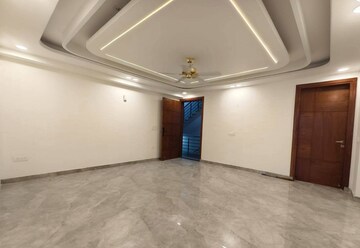 Living Room in 3 BHK Builder Floor at Saket – for Rent