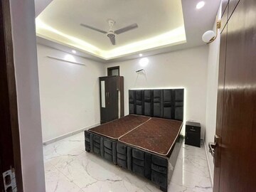 Bedroom in 3 BHK Builder Floor at Saket – for Rent