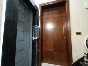 Furnished Amenities in 3 BHK Builder Floor at Saket – for Rent