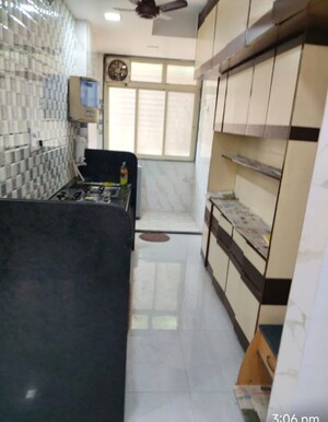 2 BHK Apartment For Rent in Shyamal