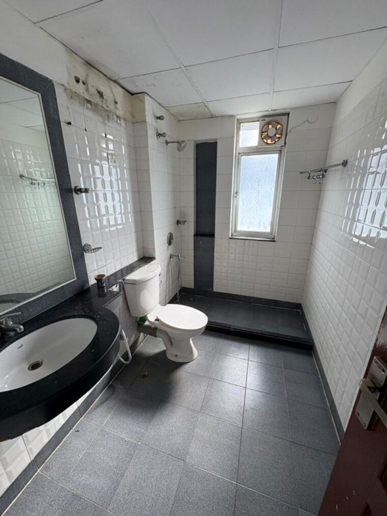 Master Bedroom, bestech-park-view-altura 3 Bedroom 2050 Sq.Ft. Apartment In Sector 79 Gurgaon 10002182