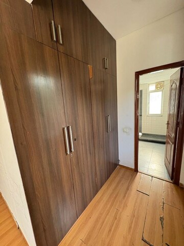 Room in 3 BHK Apartment at Bestech Park View Altura, Sector 79 – for Rent