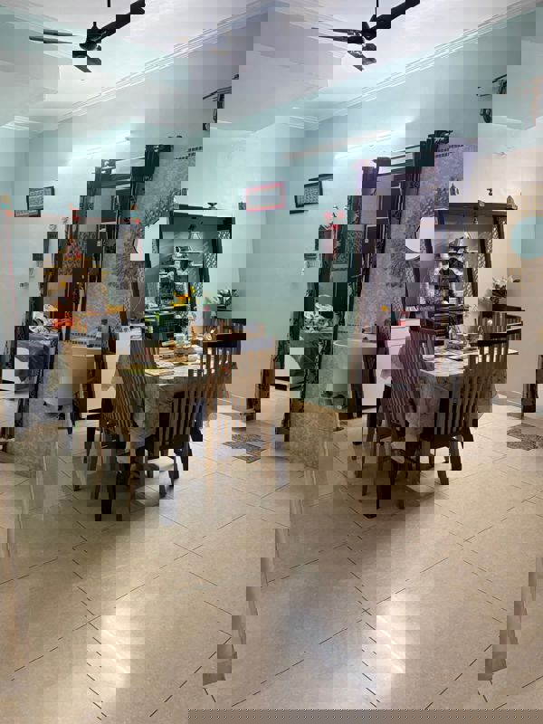 3 BHK + Pooja Room 2115 Sq.Ft. Builder Floor in VP Floors