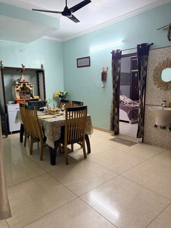 3 BHK + Pooja Room Builder Floor For Sale in VP Floors