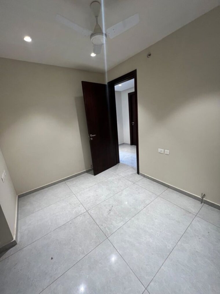 Room, sector 63 mohali 3 Bedroom 2250 Sq.Ft. Apartment In Sector 63, Mohali Mohali 10002197