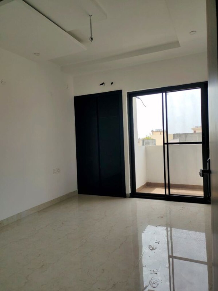 Room, sector 63 mohali 3 Bedroom 2250 Sq.Ft. Apartment In Sector 63, Mohali Mohali 10002197