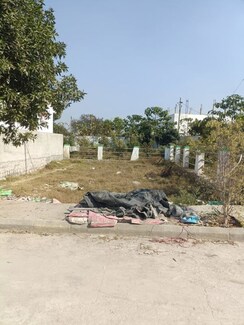 Plot For Sale in Pothaipally