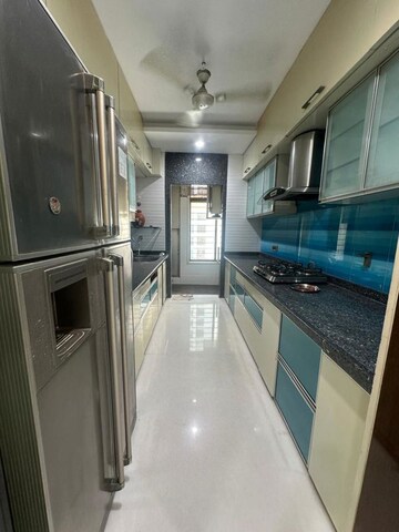 3 BHK Apartment For Rent in Oberoi Realty Esquire, Goregaon East