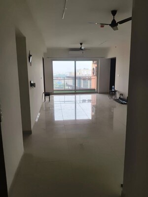 Room in 3 BHK Apartment at Shapoorji Pallonji Joyville Gurgaon, Sector 102 – for Rent
