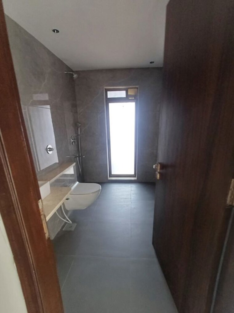 Attached Bathroom, century bazar 3 Bedroom 1335 Sq.Ft. Apartment In Century Bazar Mumbai 10002239