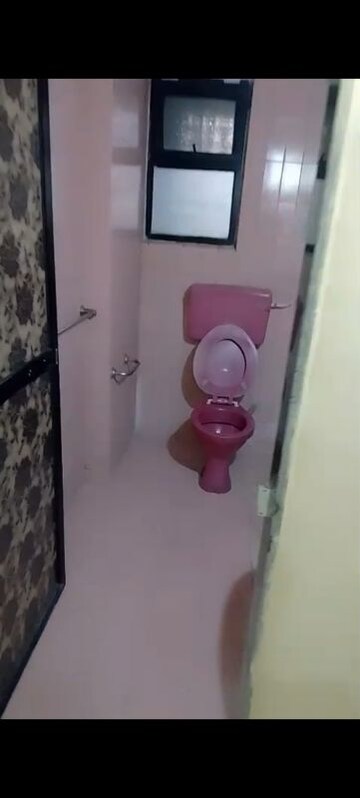 Master Bedroom in 2 BHK Apartment at D1 D2 Lokupwan Phase II CHS LTD, Kapur Bawdi – for Rent