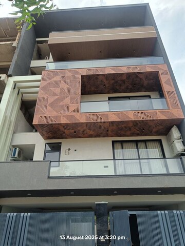 4 BHK Builder Floor – Exterior View View at Ireo City Plots, Sector 60 - for Sale