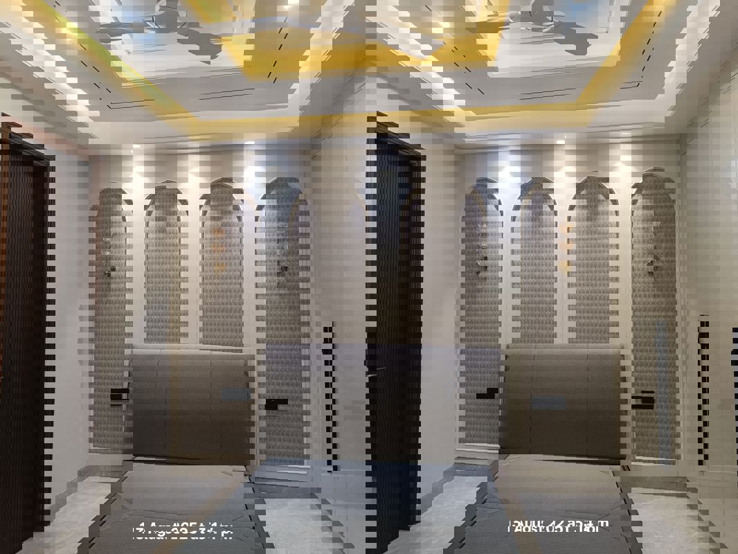 4 BHK 300 Sq.Yd. Builder Floor in Ireo City Plots