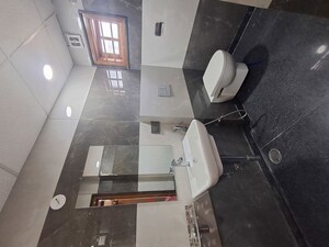 Attached Bathroom in 5 BHK Builder Floor at Hsr Layout – for Rent