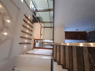  5 BHK Builder Floor at Hsr Layout – for Rent