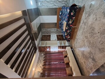 Room in 5 BHK Builder Floor at Hsr Layout – for Rent