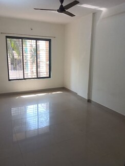 2 BHK Apartment For Sale in Reliable Vasundhara CHS