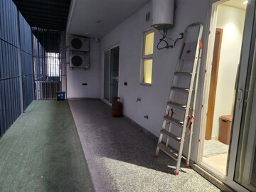 Building Lobby in 3 BHK Apartment at M3M IFC, Sector 66 – for Rent