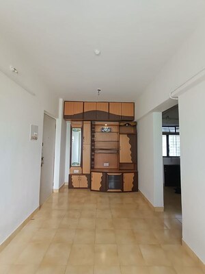 Room in 1 BHK Apartment at Kurla East – for Rent