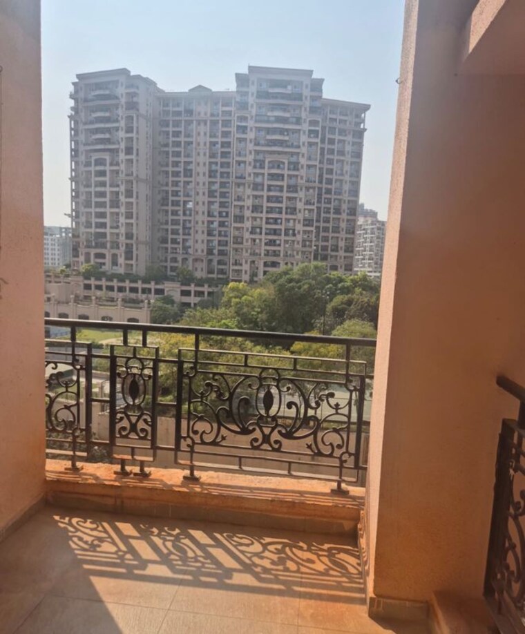 Balcony, bramha-aangan 1 Bedroom 600 Sq.Ft. Apartment In Salunkhe Vihar Society Pune 10002397