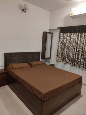 Bedroom in 1 BHK Apartment at Hiranandani Regent Hill, Powai – for Rent