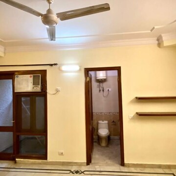 Building Lobby in 2 BHK Builder Floor at Malviya Nagar – for Rent