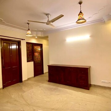 Room in 2 BHK Builder Floor at Malviya Nagar – for Rent
