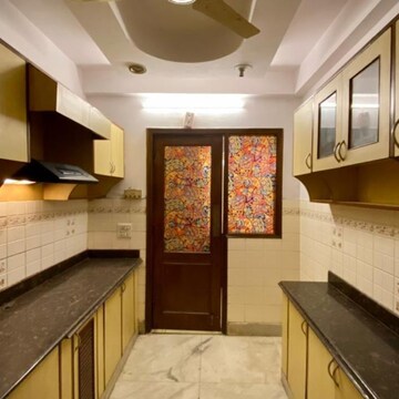 Kitchen in 2 BHK Builder Floor at Malviya Nagar – for Rent