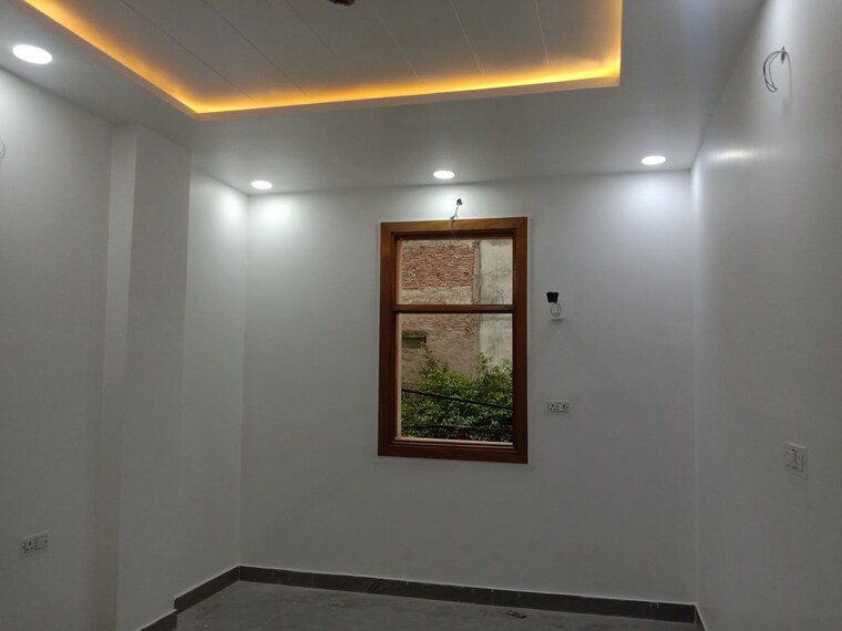 Room, dwarka mor 3 Bedroom 720 Sq.Ft. Builder Floor In Dwarka Mor Delhi 10002451