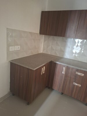 Kitchen in 2.5 BHK Apartment at RG Luxury Homes, Sector 16b Greater Noida – for Rent