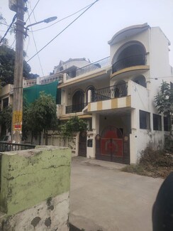 3 BHK + Servant Room,Extra Room Independent House For Sale in Indira Nagar