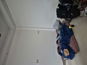 Furnished Amenities in 1.5 BHK Builder Floor at Mayur Vihar – for Rent