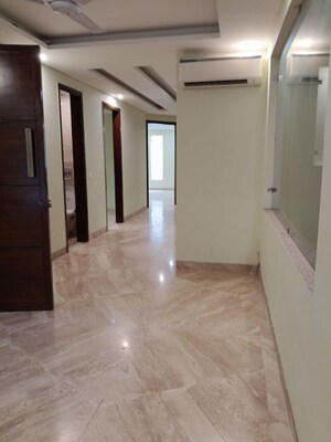 Room in 4 BHK Builder Floor at Greater Kailash ii – for Rent