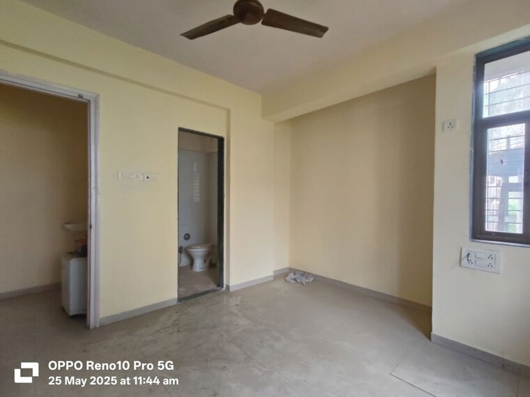 Room, ozone-valley 2.5 Bedroom 1100 Sq.Ft. Apartment In Kalwa Thane 10002510