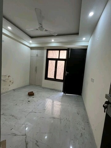 Room in 2 BHK Builder Floor at Palm Residency Chhatarpur, Chattarpur – for Rent