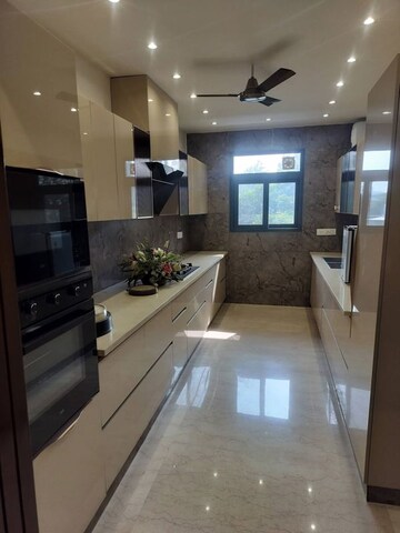 Kitchen in 1 BHK Builder Floor at Sector 5 – for Rent