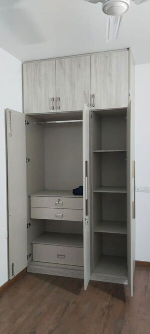 Furnished Amenities in 3 BHK Builder Floor at DLF Gardencity Enclave, Sector 93 – for Rent