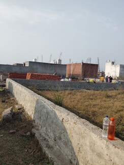 Plot For Sale in Buildvision Dream City