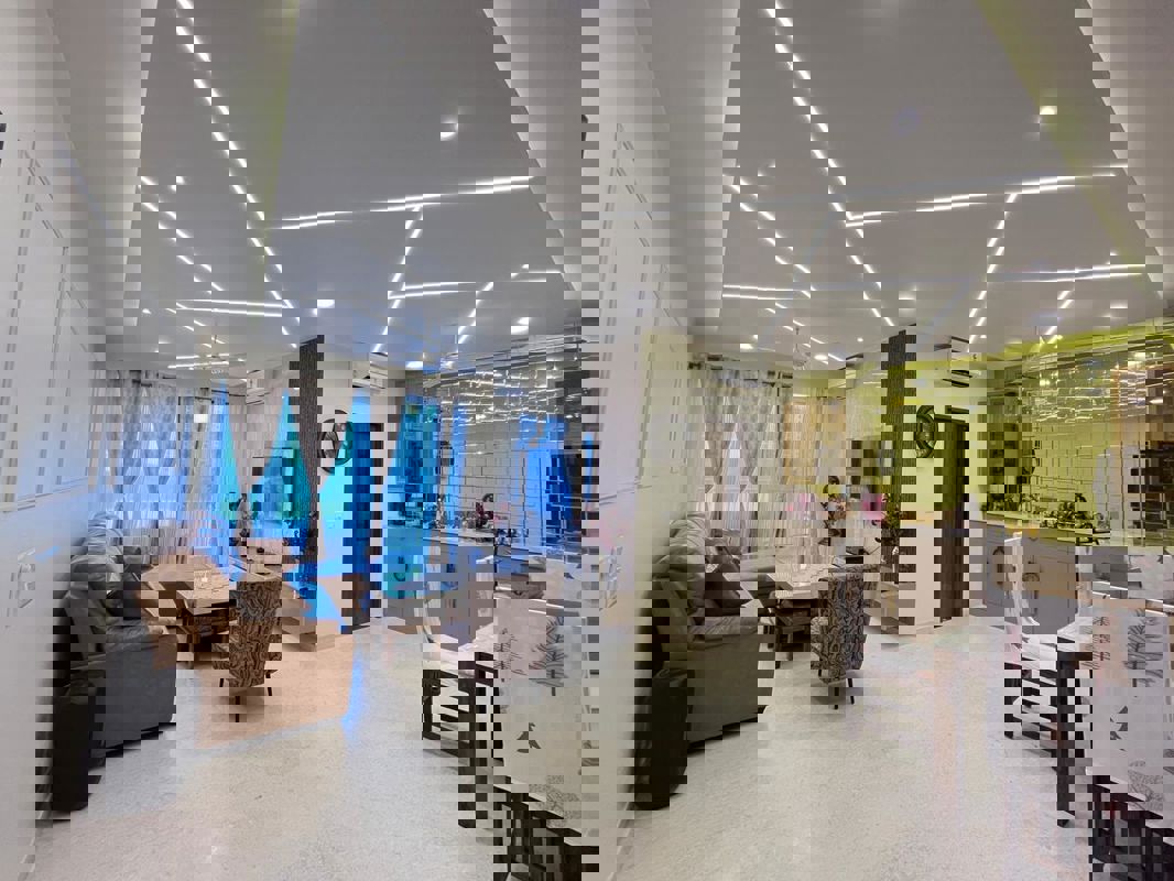 3 BHK + Extra Room 1590 Sq.Ft. Builder Floor in DLF Gardencity Enclave