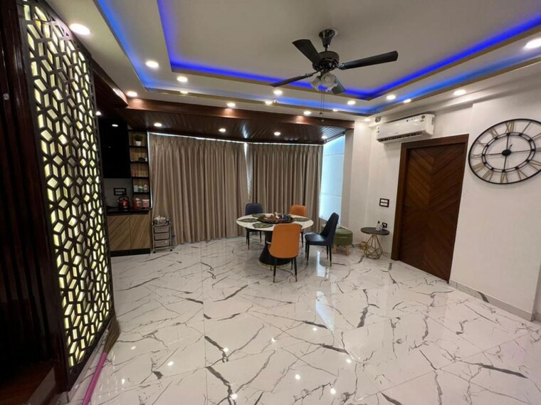 Room, rps-savana 5 Bedroom 3028 Sq.Ft. Apartment In Sector 88 Faridabad 10002560