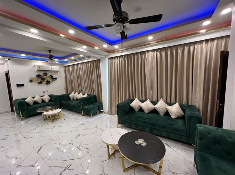 Living Room, rps-savana 5 Bedroom 3028 Sq.Ft. Apartment In Sector 88 Faridabad 10002560
