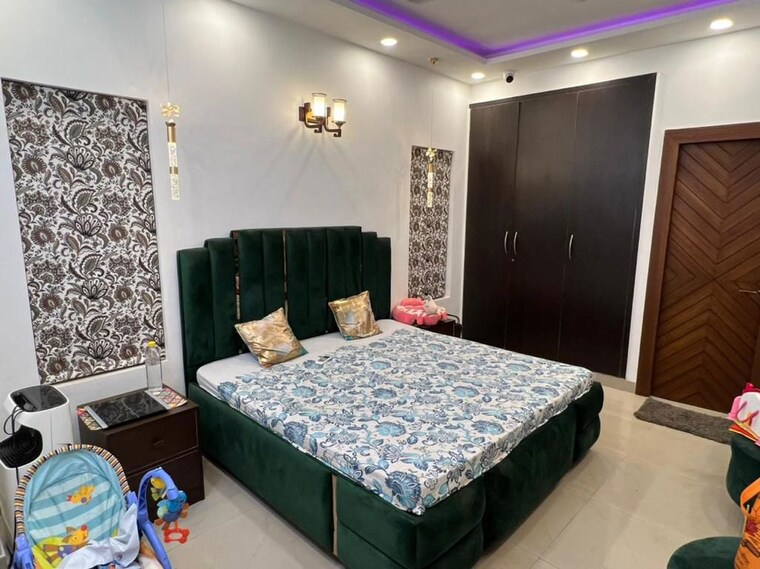 Bedroom, rps-savana 5 Bedroom 3028 Sq.Ft. Apartment In Sector 88 Faridabad 10002560
