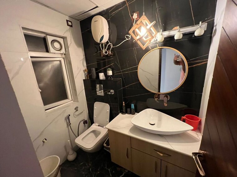 Bathroom, rps-savana 5 Bedroom 3028 Sq.Ft. Apartment In Sector 88 Faridabad 10002560