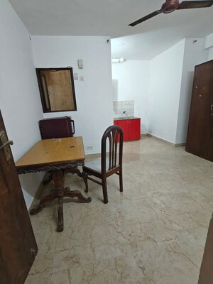 Living Room in 1 BHK Apartment at Khirki Extension – for Rent