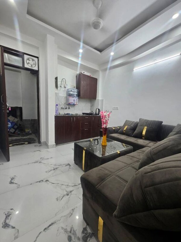 Bedroom, saket 1 Bedroom 500 Sq.Ft. Apartment In Saket Delhi 10002583