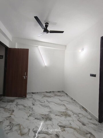 Room in 1 BHK Apartment at Saket – for Rent